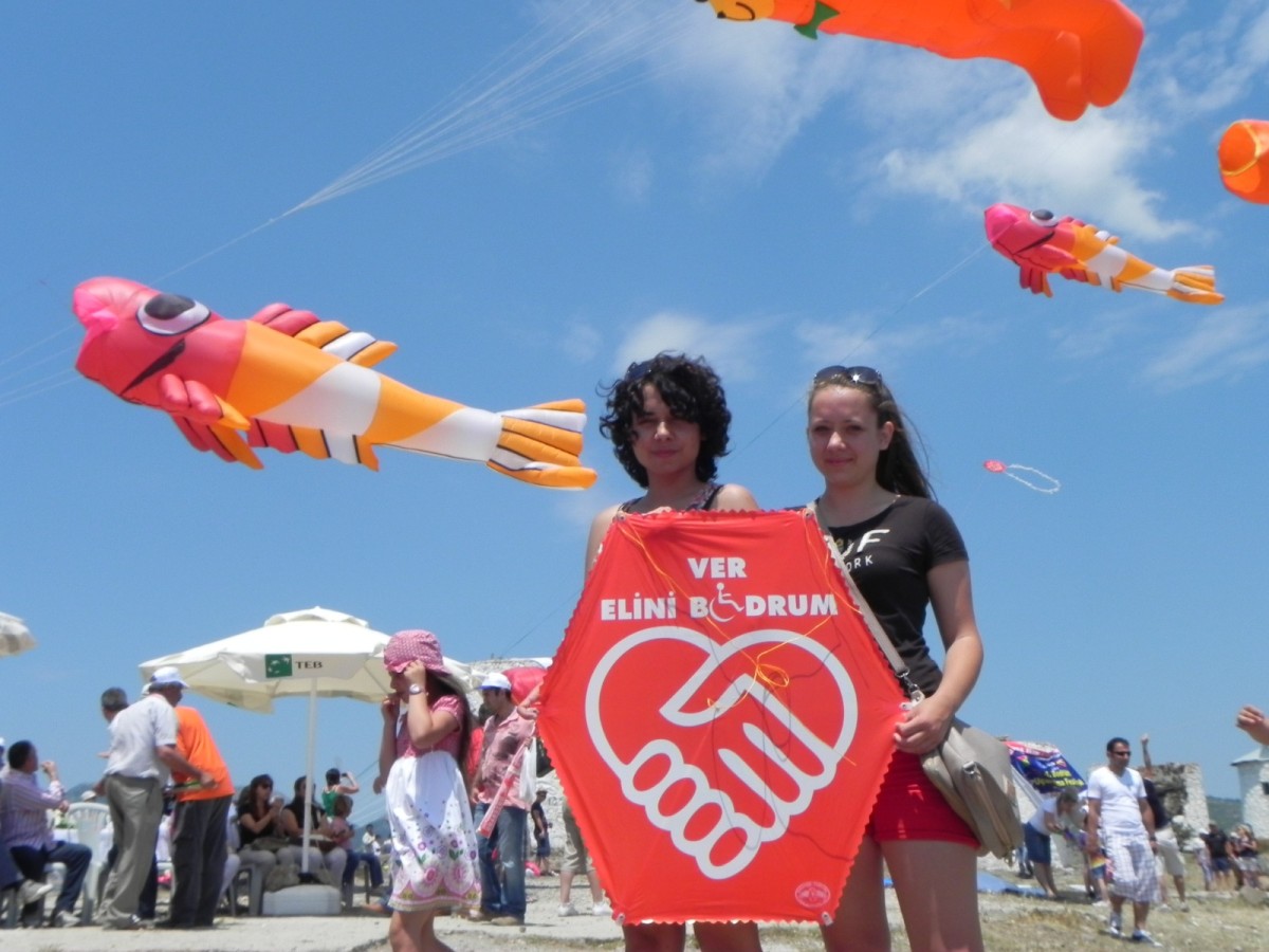 Bodrum Uçurtma Festivali, 21 yıldır Engelleri Gökyüzünde Kaldırıyor