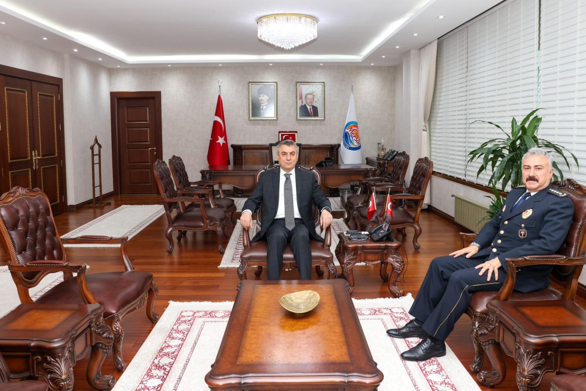 Mersin Valisi Atilla Toros, Emniyet Müdürü Aktaş ile Görüştü
