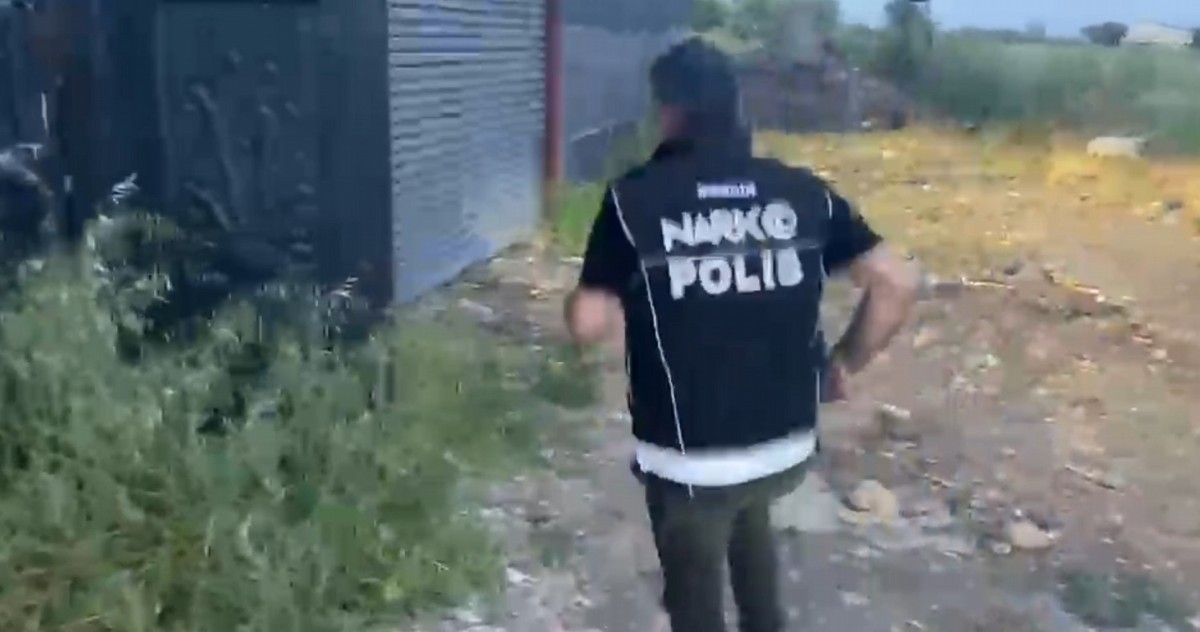 Depoya Düzenlenen Operasyonda Yüklü Miktarda Narkotik Madde Yakalandı