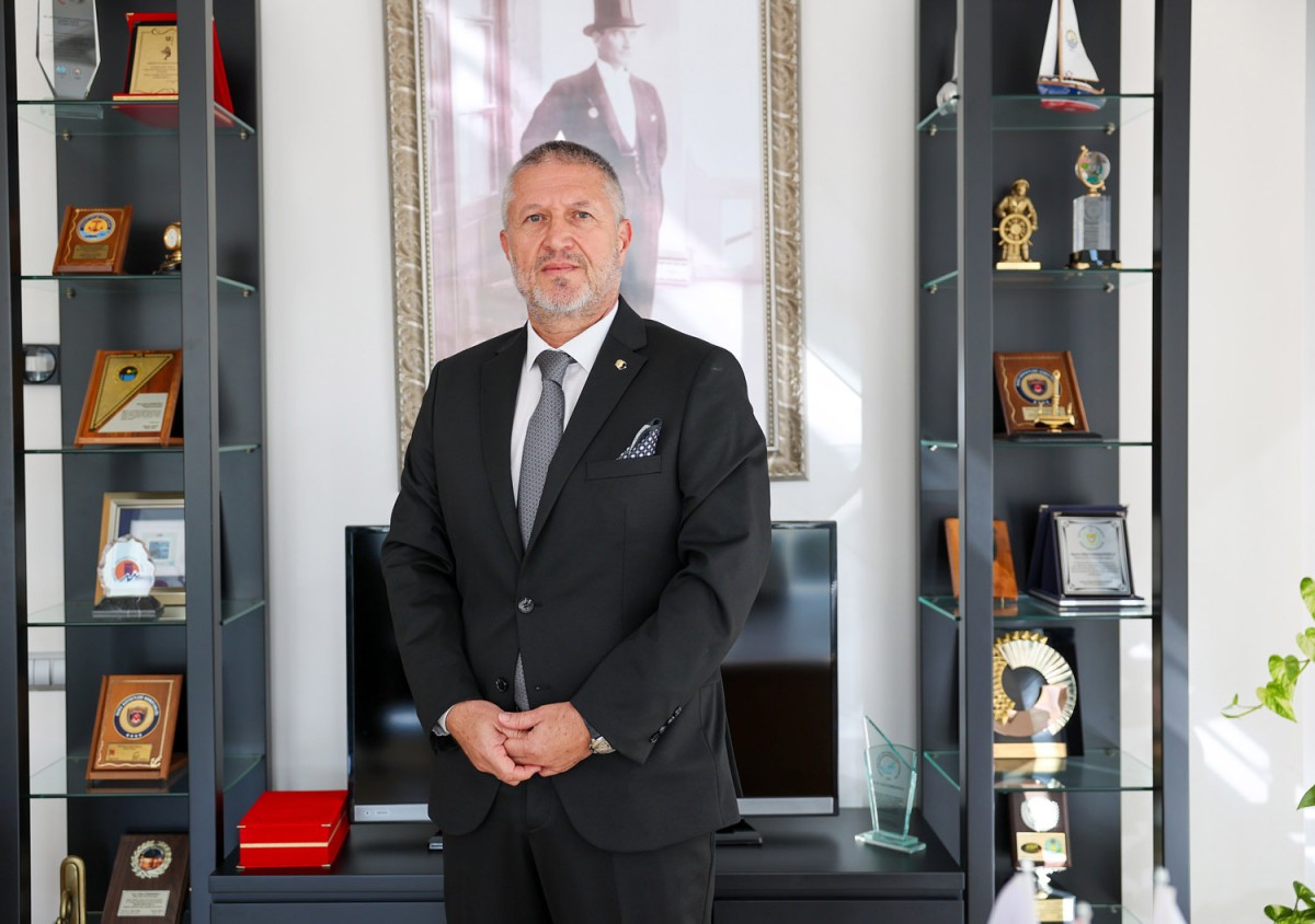 Mersin Deniz Ticaret Odası’nda Bayrak Değişimi